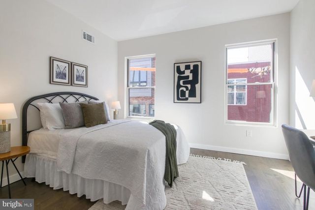 2213 WILDER ST, Philadelphia, PA 19146