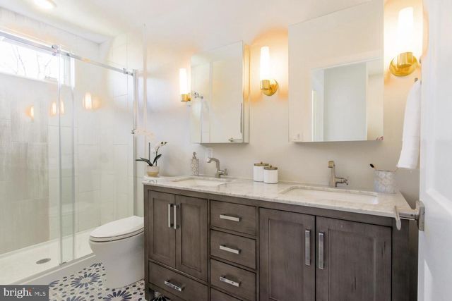 2213 WILDER ST, Philadelphia, PA 19146