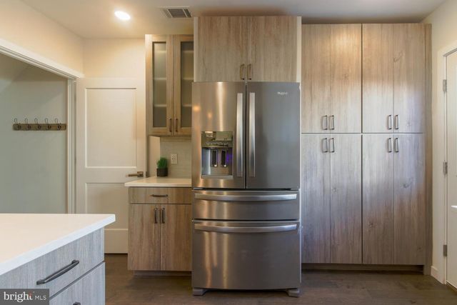 2213 WILDER ST, Philadelphia, PA 19146