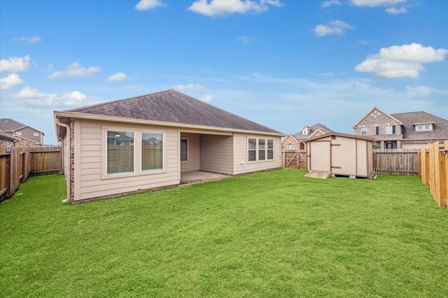 5156 Echo Falls Drive, Alvin, TX 77511