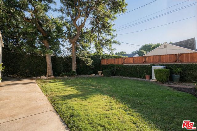 14212 Leadwell Street, Van Nuys, CA 91405