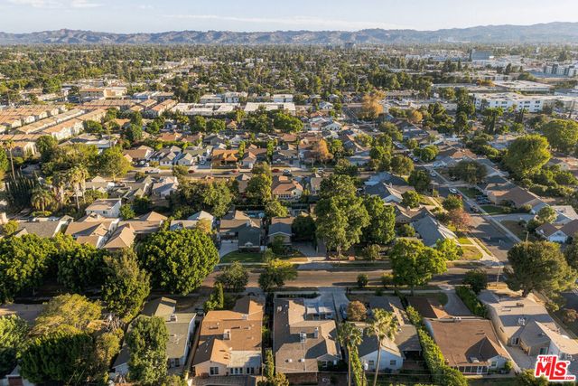 14212 Leadwell Street, Van Nuys, CA 91405