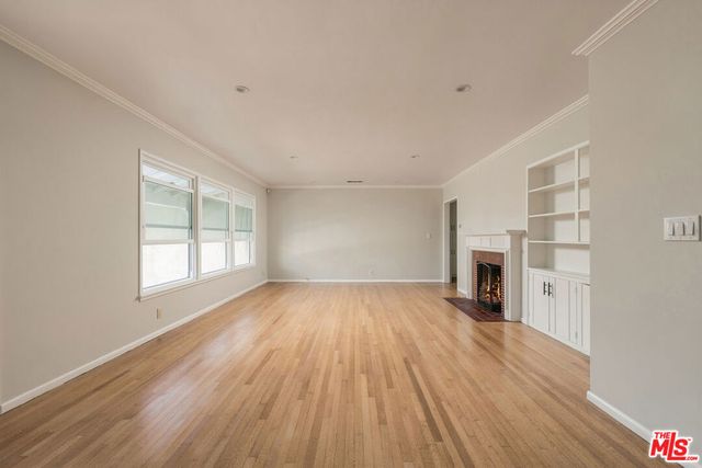 14212 Leadwell Street, Van Nuys, CA 91405