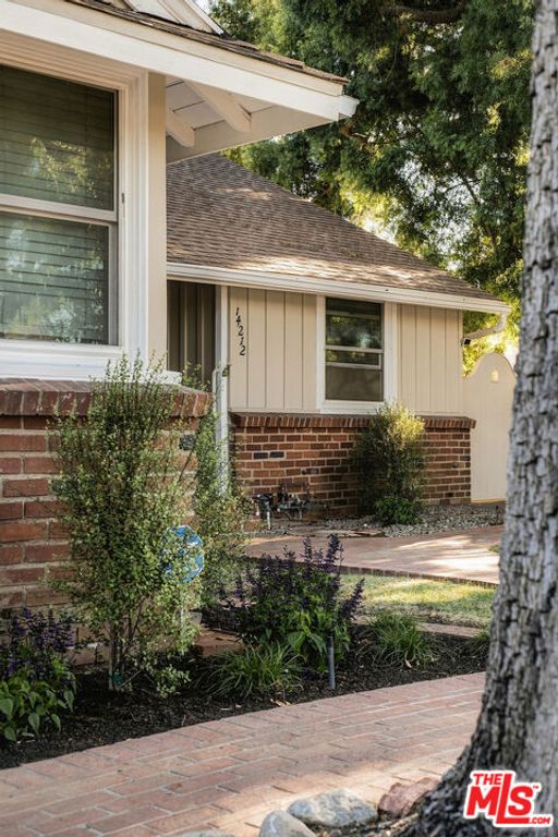 14212 Leadwell Street, Van Nuys, CA 91405 — photo 3