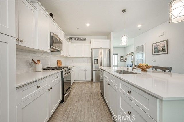 1817 N Phillip, Clovis, CA 93619