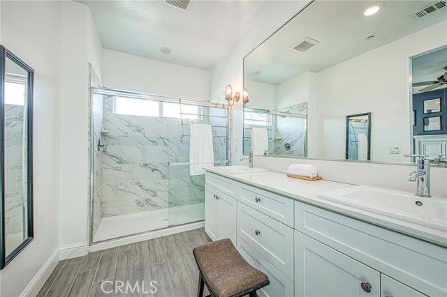 1817 N Phillip, Clovis, CA 93619