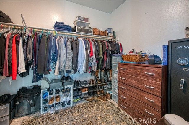 1817 N Phillip, Clovis, CA 93619