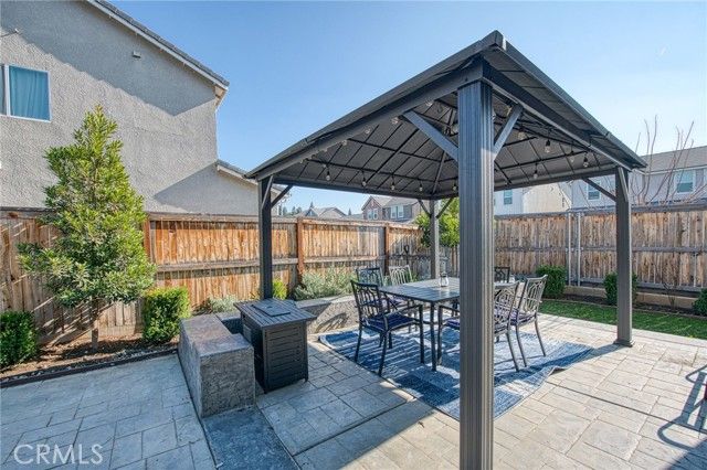 1817 N Phillip, Clovis, CA 93619