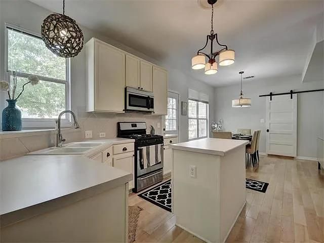 2209 Boneset TRL, Round Rock, TX 78664