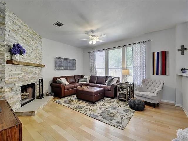 2209 Boneset TRL, Round Rock, TX 78664