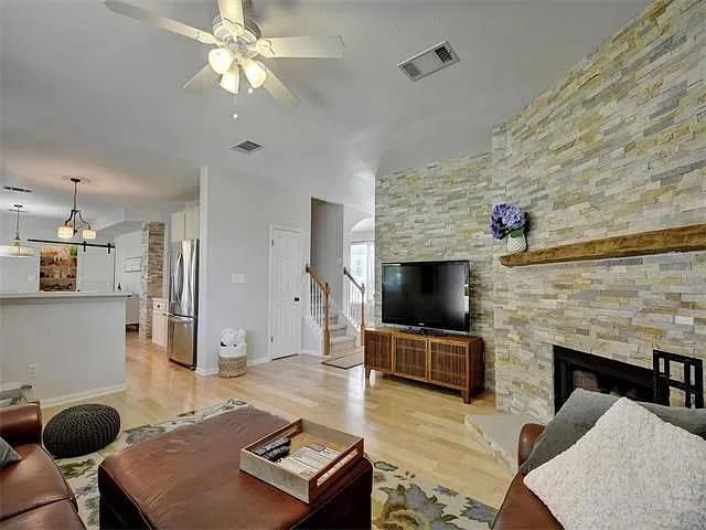 2209 Boneset TRL, Round Rock, TX 78664