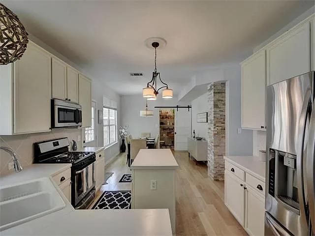 2209 Boneset TRL, Round Rock, TX 78664