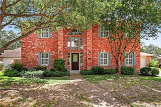 7706 Lake Bolsena Dr, Corpus Christi, TX 78413