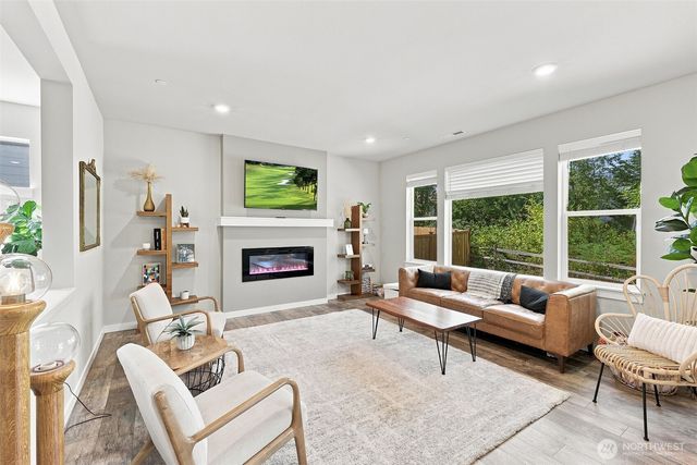 20816 77th Street E, Bonney Lake, WA 98391