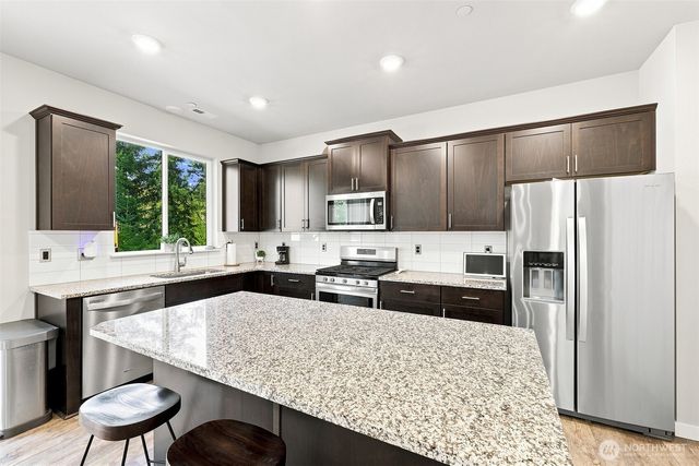 20816 77th Street E, Bonney Lake, WA 98391
