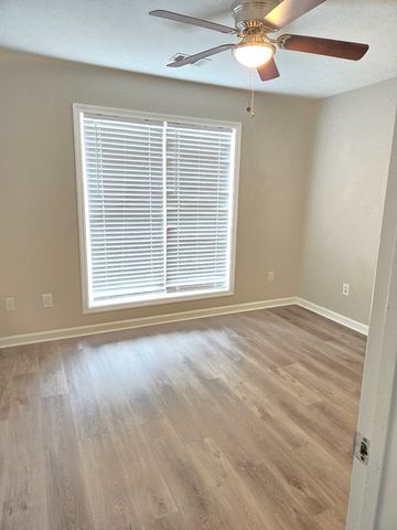 9 Lexington Circle, Phenix City, AL 36869