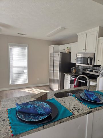 9 Lexington Circle, Phenix City, AL 36869