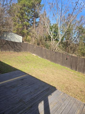 9 Lexington Circle, Phenix City, AL 36869