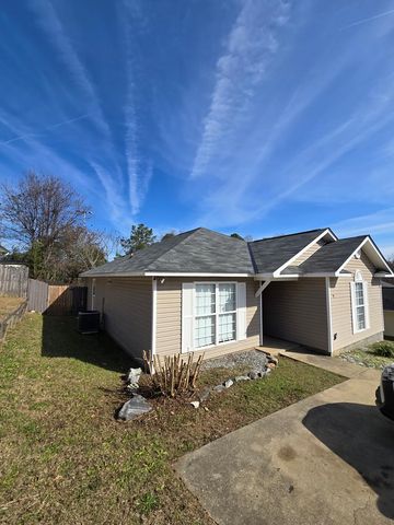 9 Lexington Circle, Phenix City, AL 36869