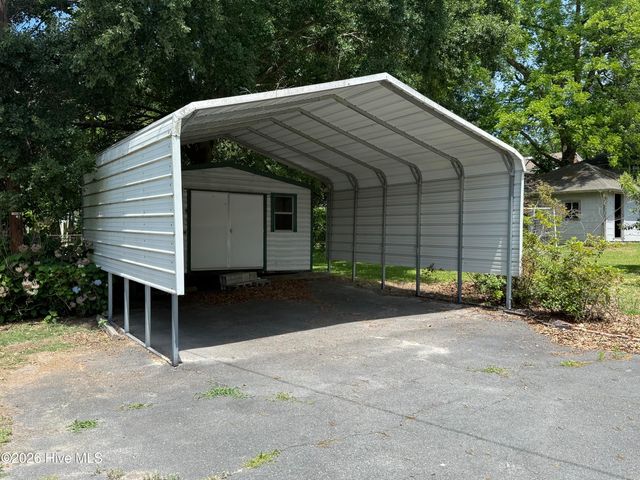 617 N Church St. Street, Mount Olive, NC 28365