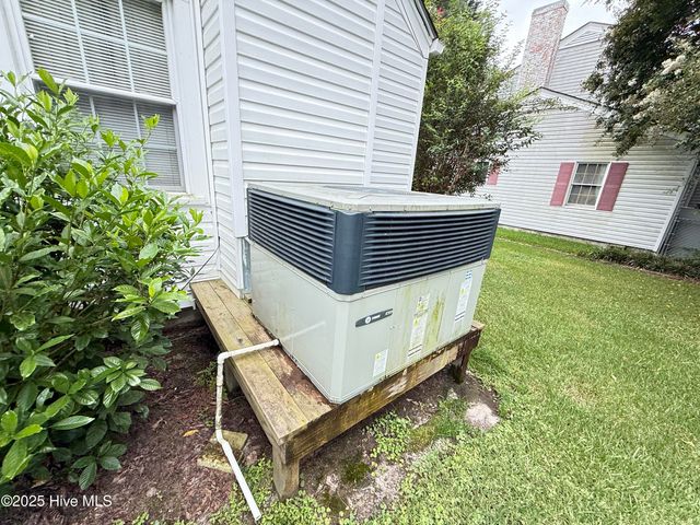 617 N Church St. Street, Mount Olive, NC 28365