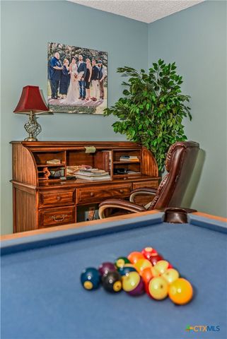 540 Royal Road, Port Lavaca, TX 77979