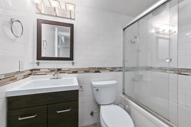 3110 Red River ST 116, Austin, TX 78705