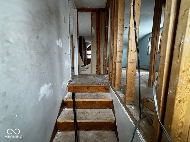 9015 Hibben Avenue, Indianapolis, IN 46229