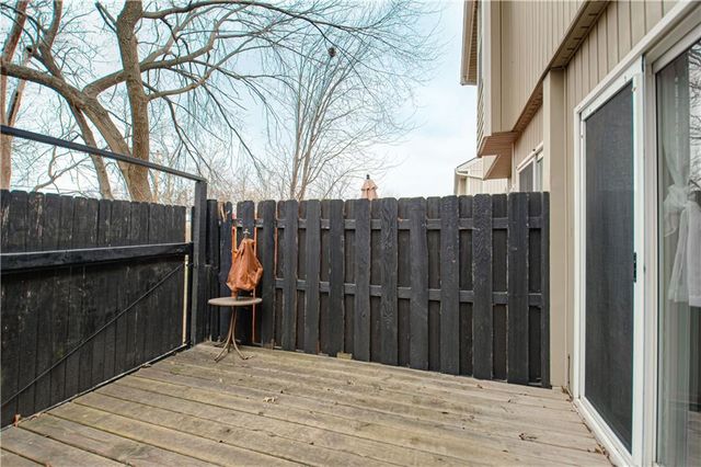 10631 E 46th Terrace, Kansas City, MO 64133