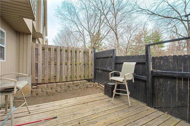 10631 E 46th Terrace, Kansas City, MO 64133