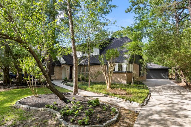 18 Mayfair Grove Court, The Woodlands, TX 77381