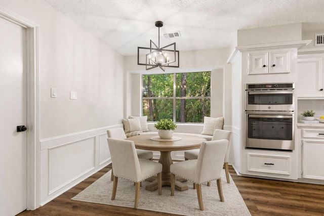 18 Mayfair Grove Court, The Woodlands, TX 77381