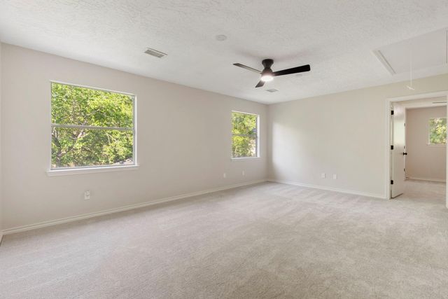 18 Mayfair Grove Court, The Woodlands, TX 77381