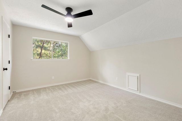 18 Mayfair Grove Court, The Woodlands, TX 77381