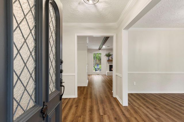 18 Mayfair Grove Court, The Woodlands, TX 77381