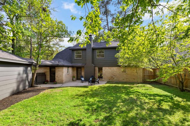 18 Mayfair Grove Court, The Woodlands, TX 77381