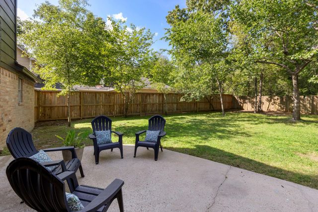 18 Mayfair Grove Court, The Woodlands, TX 77381