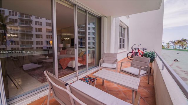 5151 Collins Ave 428, Miami Beach, FL 33140