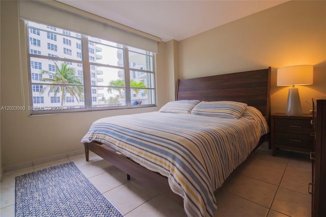5151 Collins Ave 428, Miami Beach, FL 33140
