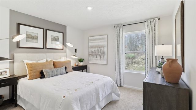 136 Smith Lane, Chippewa Twp, PA 15010