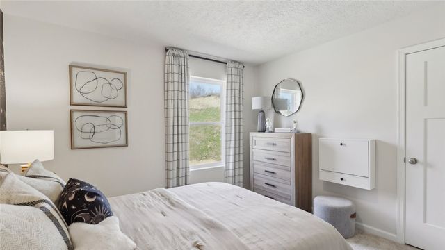 136 Smith Lane, Chippewa Twp, PA 15010