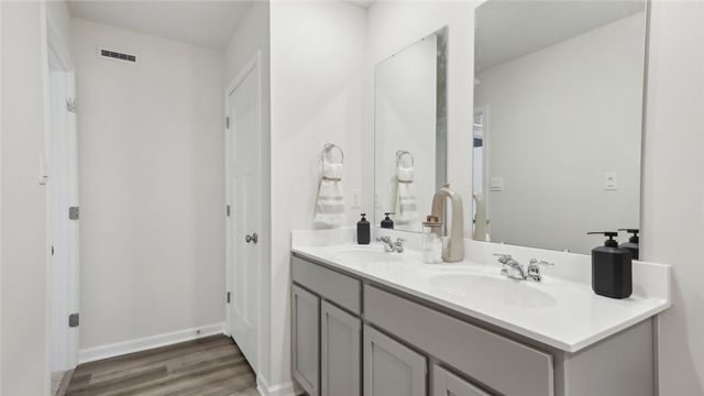 136 Smith Lane, Chippewa Twp, PA 15010