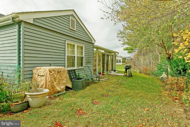 103 BUCKINGHAM DR, Southampton, NJ 08088