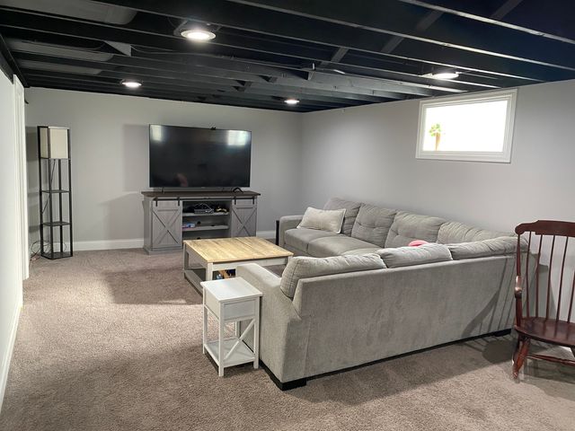 10008 S Kolin Avenue, Oak Lawn, IL 60453