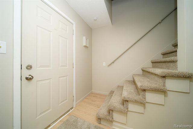 6578 Greene Haven Drive, Clarkston, MI 48348