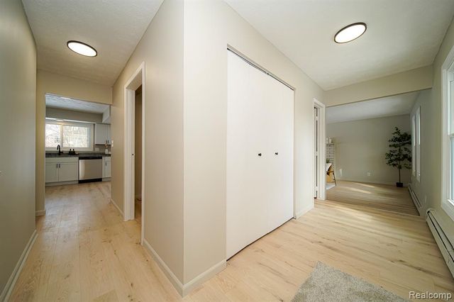 6578 Greene Haven Drive, Clarkston, MI 48348