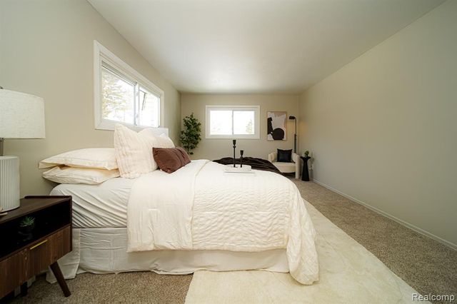 6578 Greene Haven Drive, Clarkston, MI 48348