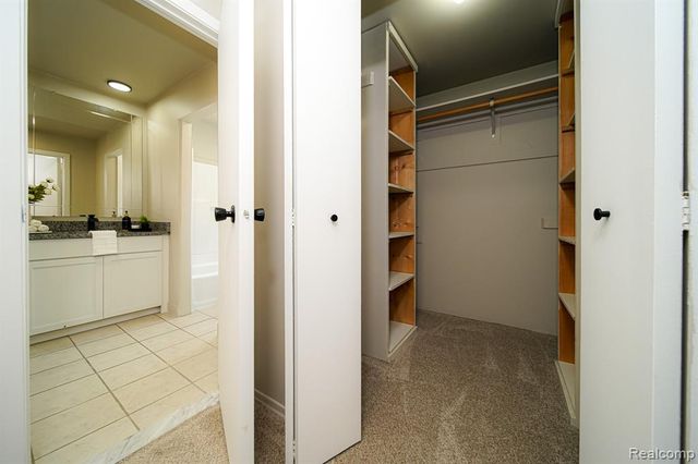 6578 Greene Haven Drive, Clarkston, MI 48348