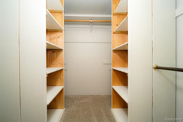 6578 Greene Haven Drive, Clarkston, MI 48348