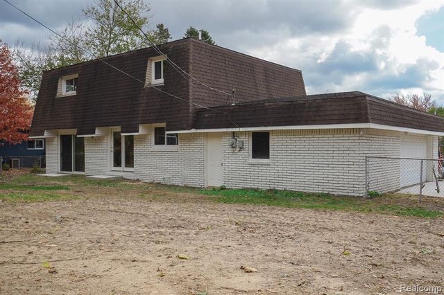 6578 Greene Haven Drive, Clarkston, MI 48348